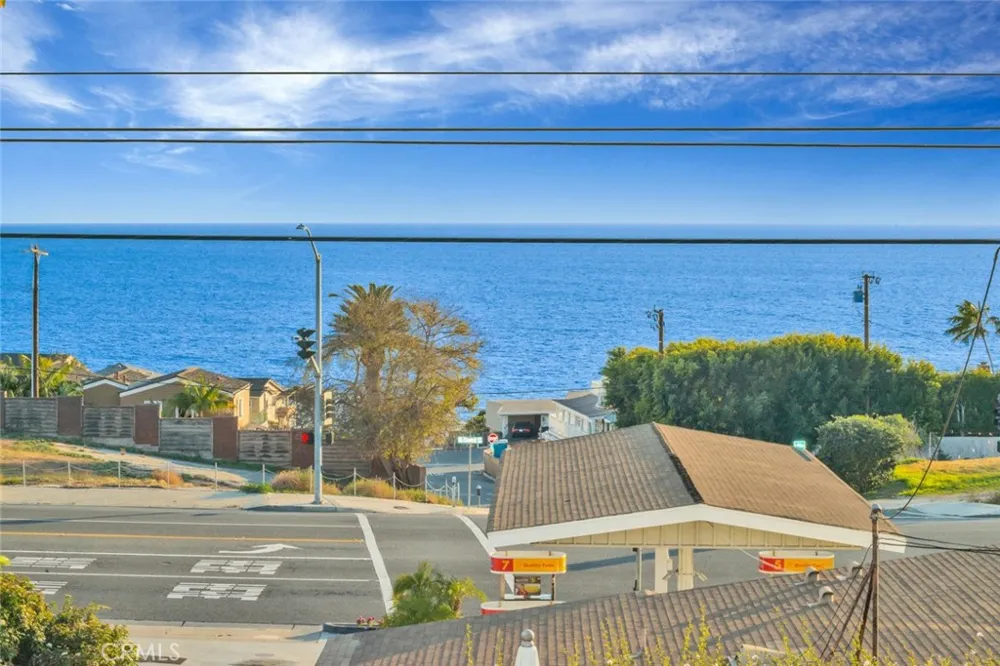 238 Cajon Laguna Beach, CA 92651