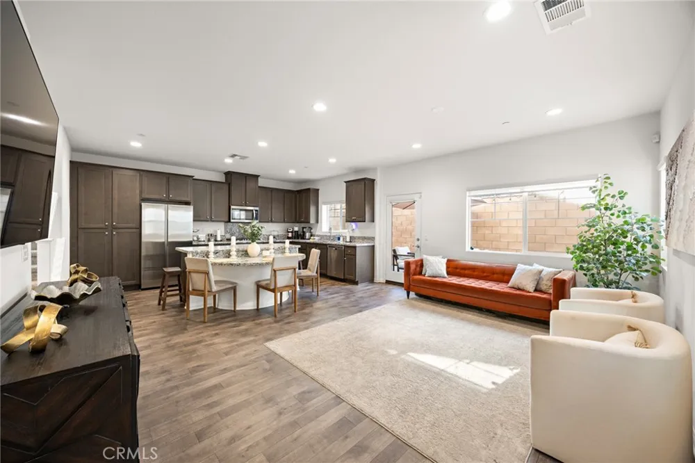 7223 Prelude Way Fontana, CA 92336