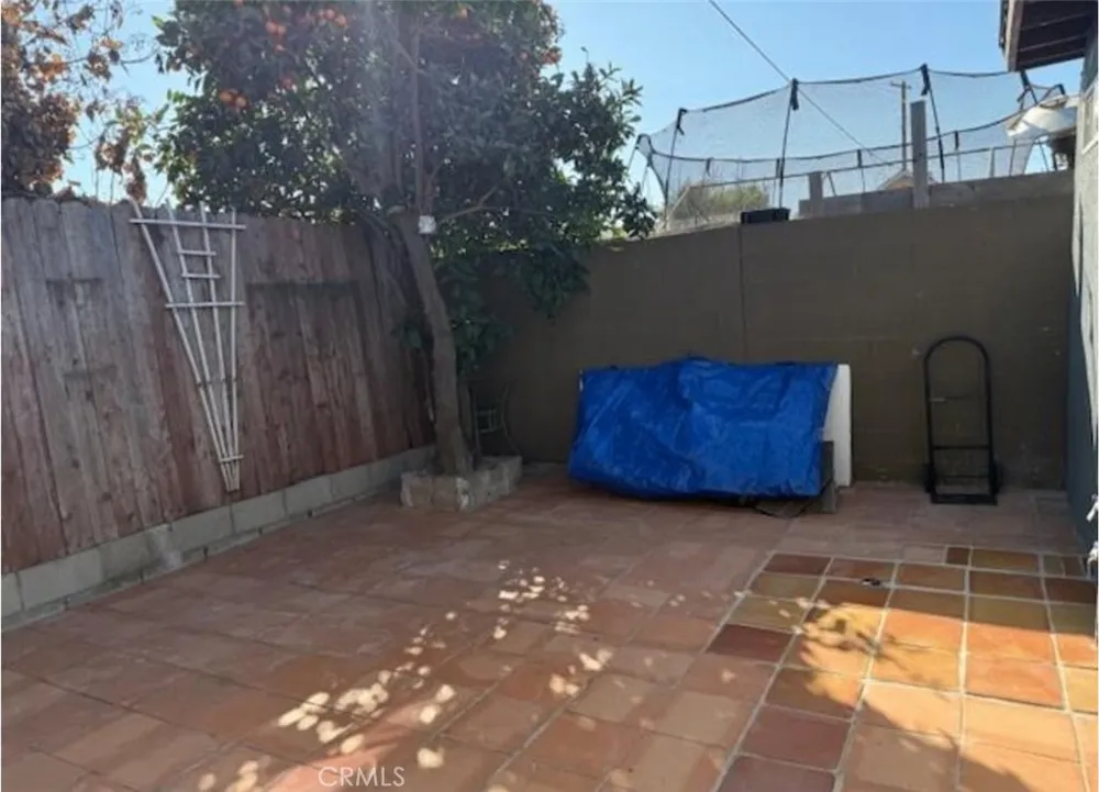 311 Dwight Avenue Compton, CA 90220