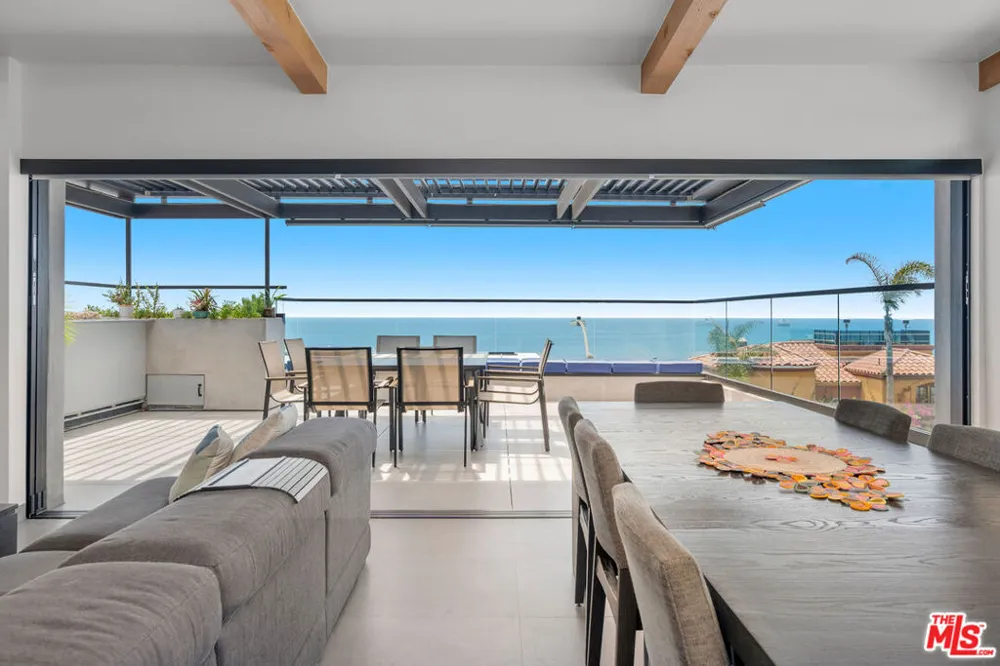 4108 Highland Avenue Manhattan Beach, CA 90266