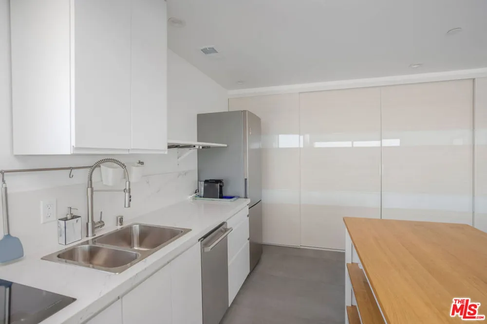 4108 Highland Avenue Manhattan Beach, CA 90266