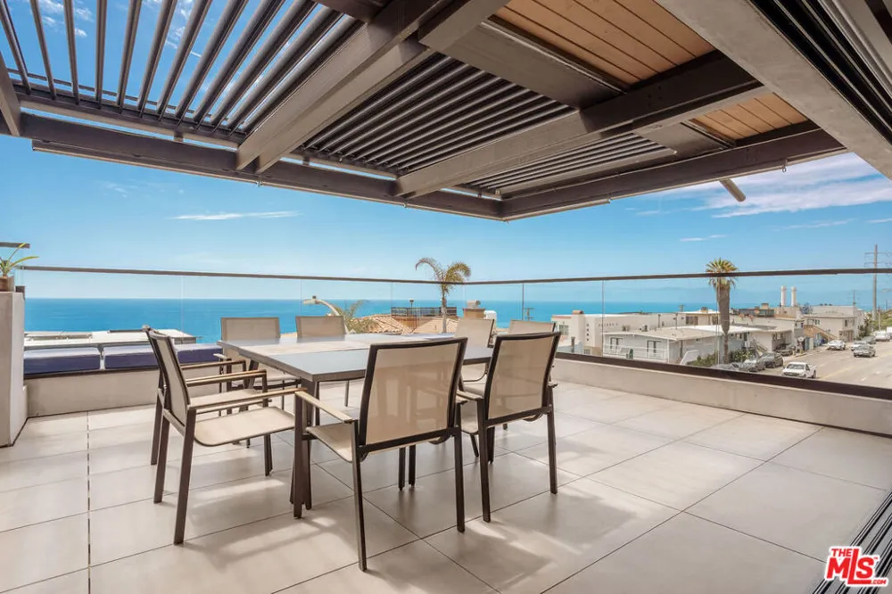 4108 Highland Avenue Manhattan Beach, CA 90266