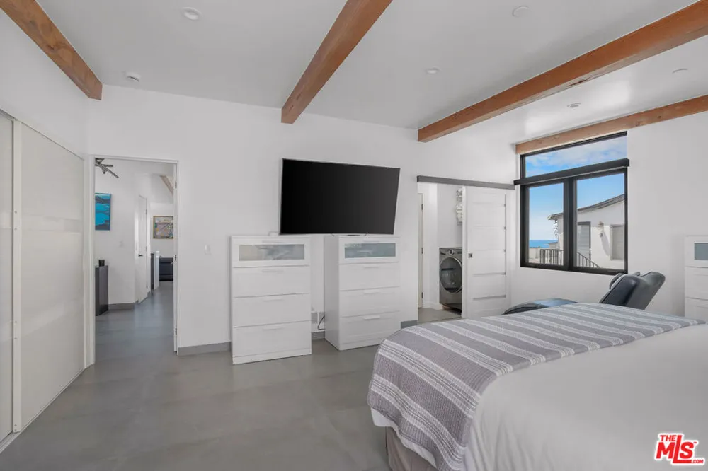4108 Highland Avenue Manhattan Beach, CA 90266