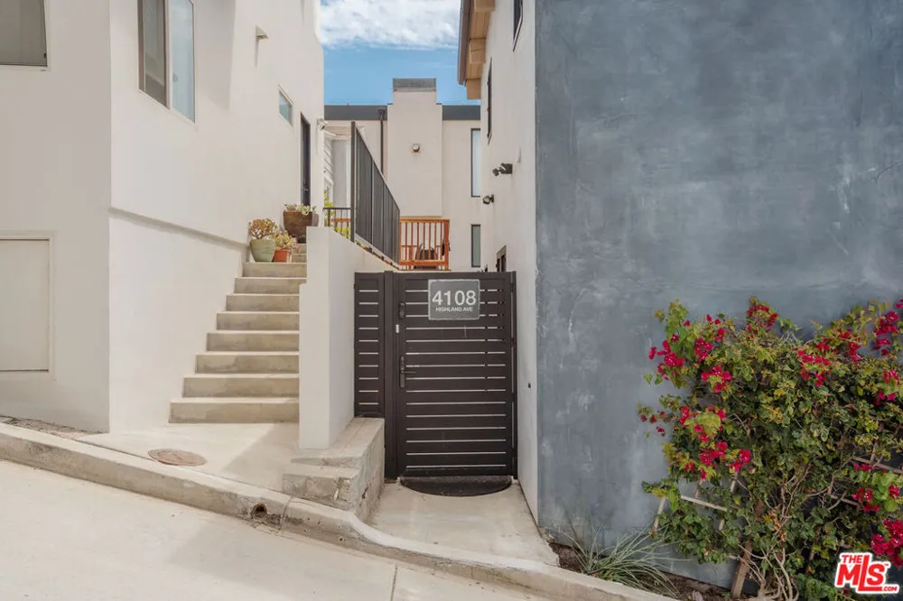 4108 Highland Avenue Manhattan Beach, CA 90266