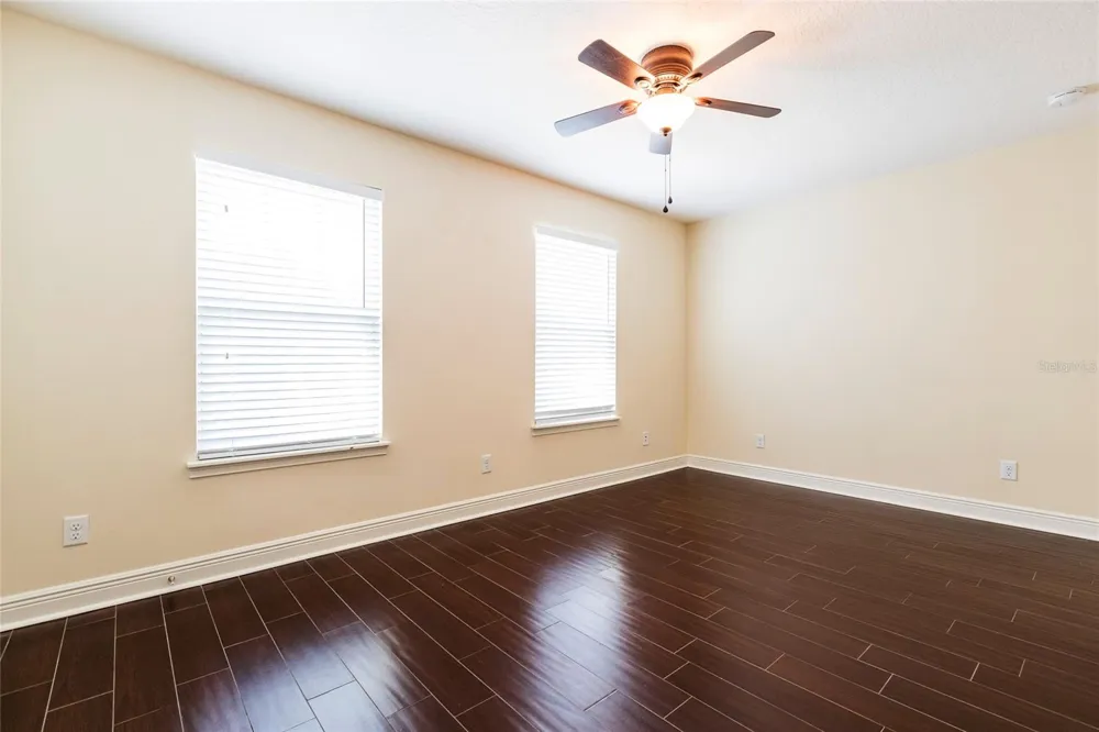 1407 E MURIEL STREET Orlando, FL 32806