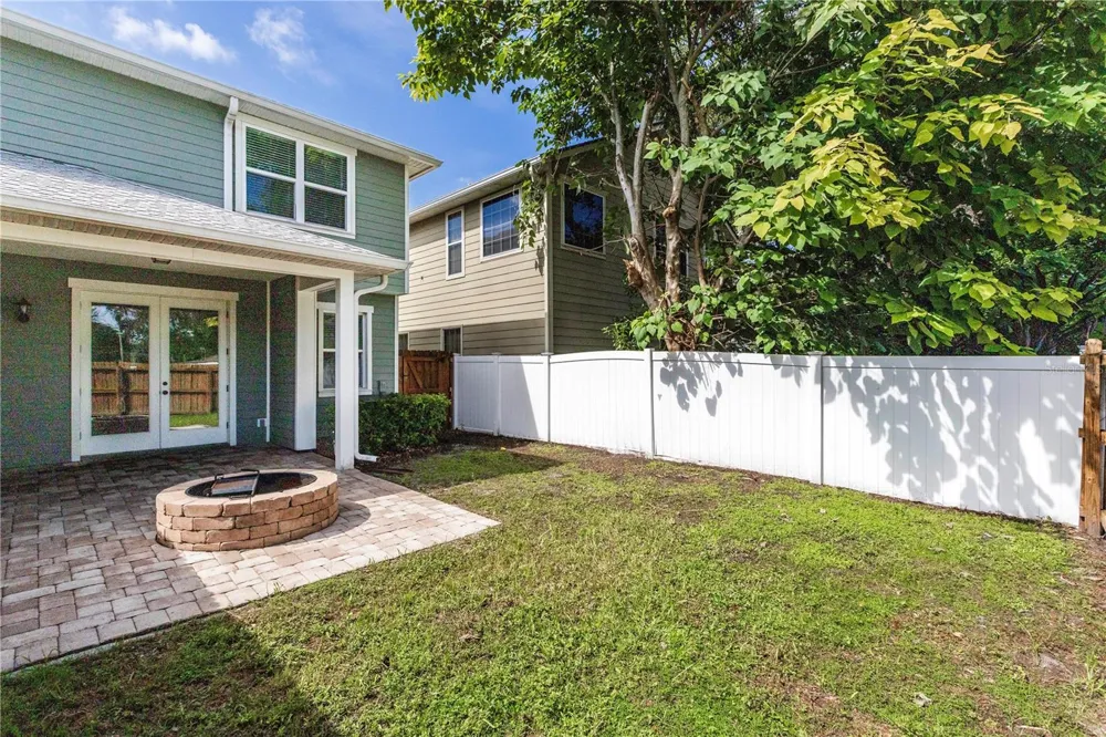 1407 E MURIEL STREET Orlando, FL 32806