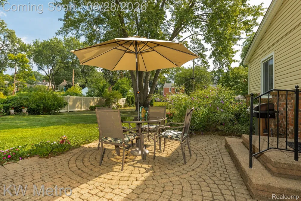 2330 Washington Avenue Royal Oak City, MI 48073