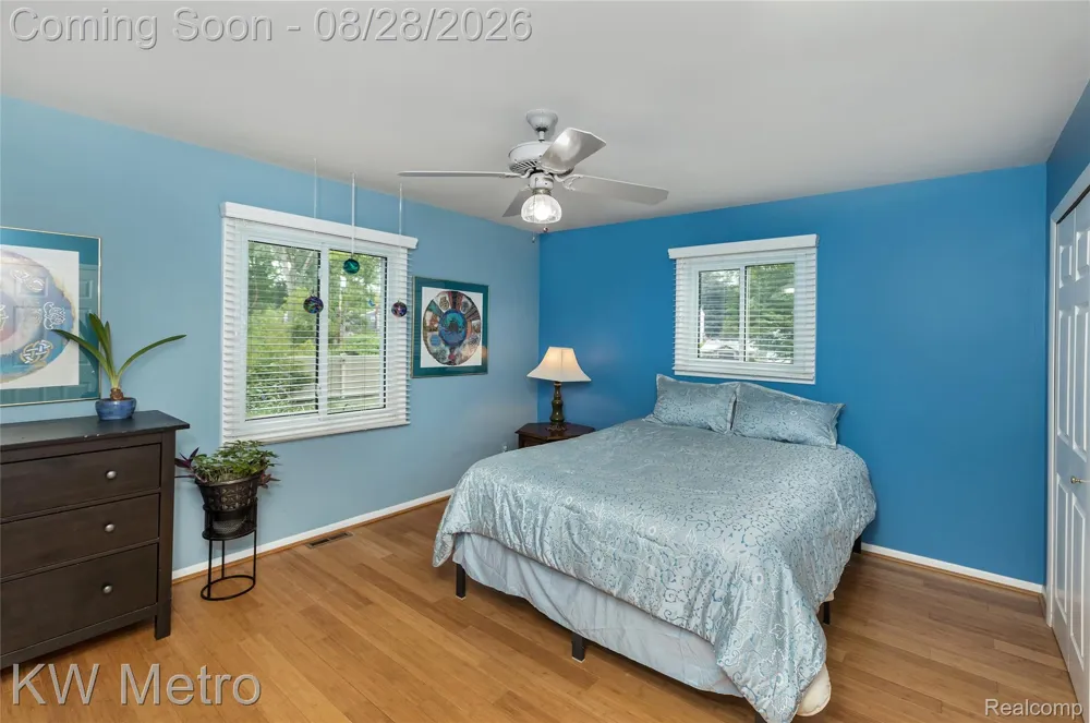 2330 Washington Avenue Royal Oak City, MI 48073