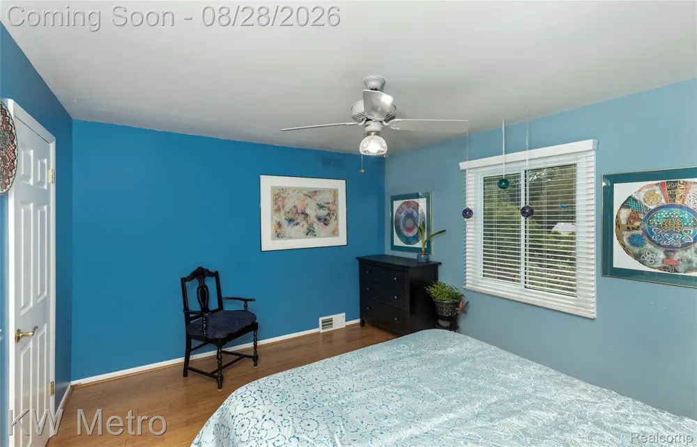 2330 Washington Avenue Royal Oak City, MI 48073