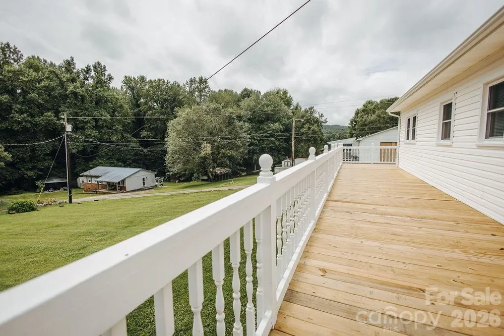 1559 Zion Hill Road Marion, NC 28752