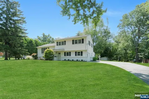 615 Maze Road