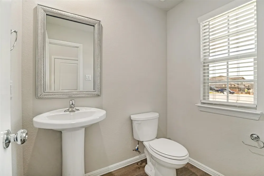 1801 Hazer Lane Mesquite, TX 75149