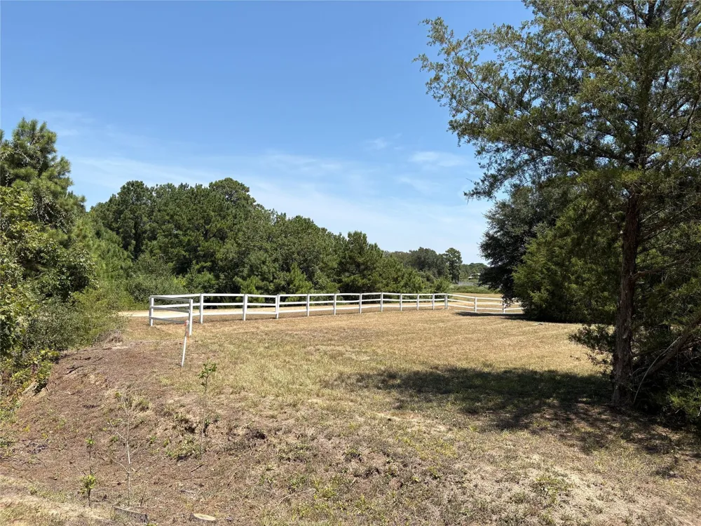 26133 Moose Drive Hempstead, TX 77445