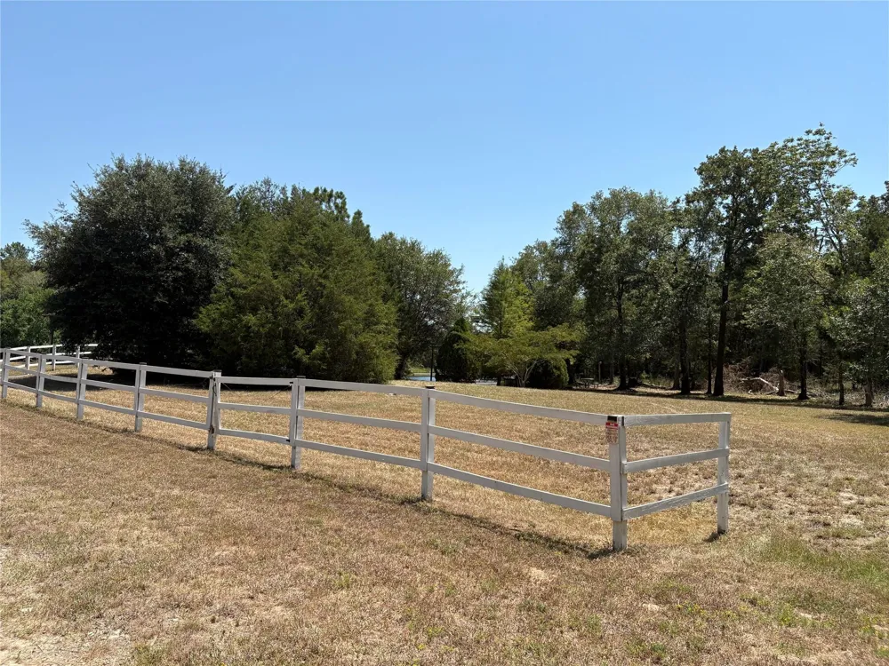 26133 Moose Drive Hempstead, TX 77445