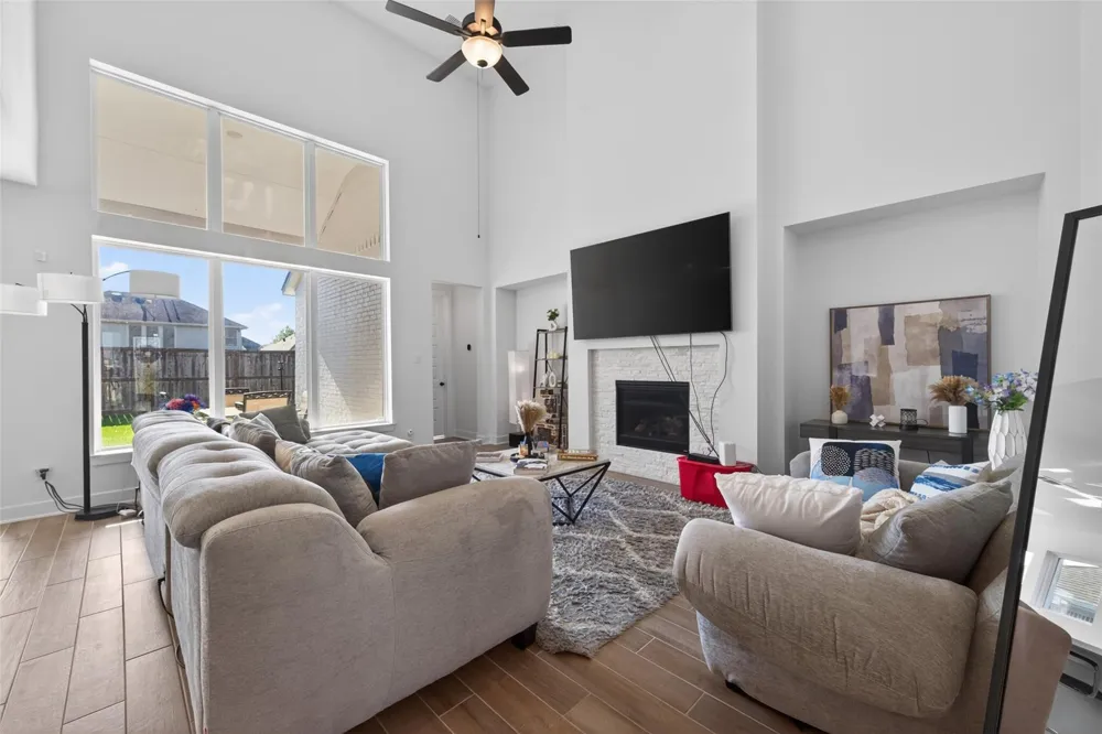 2811 Acacia Grove Drive Katy, TX 77494