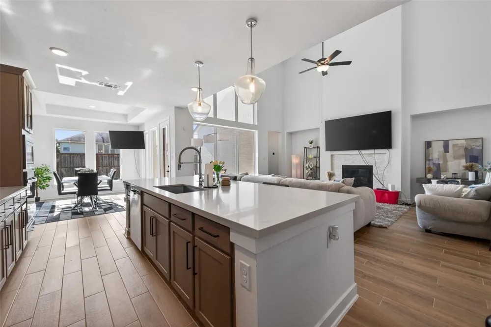 2811 Acacia Grove Drive Katy, TX 77494