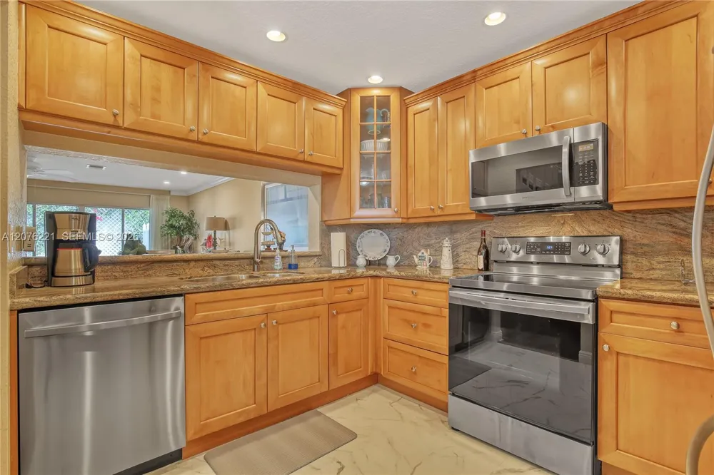 119 Ocean Dunes Cir Jupiter, FL 33477