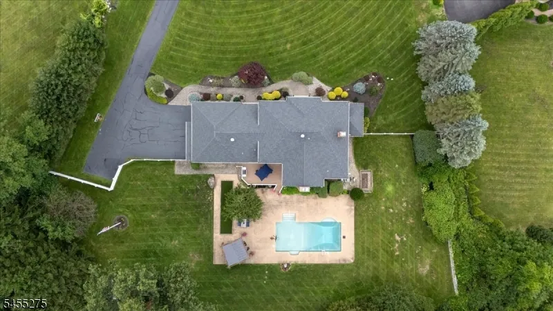 6 Prides Xing Sparta, NJ 07871