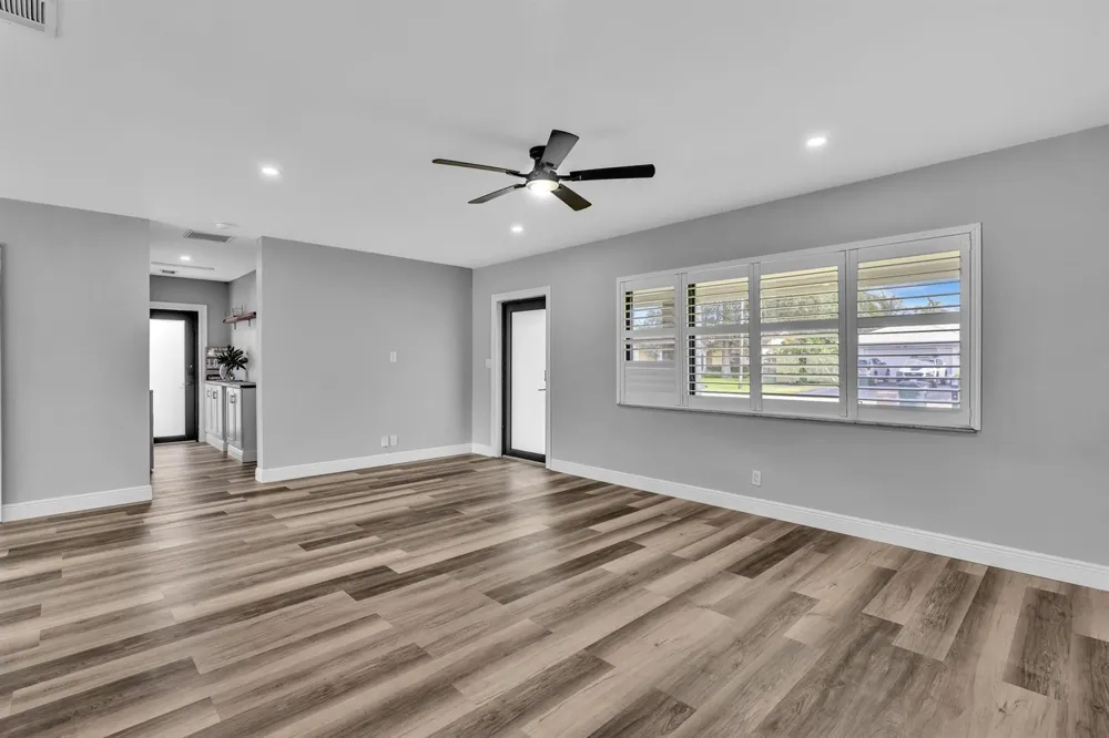 2056 PARK PLACE Boca Raton, FL 33486