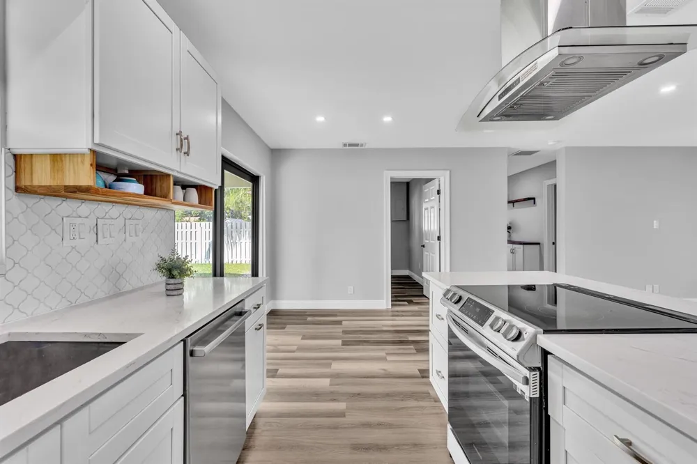 2056 PARK PLACE Boca Raton, FL 33486