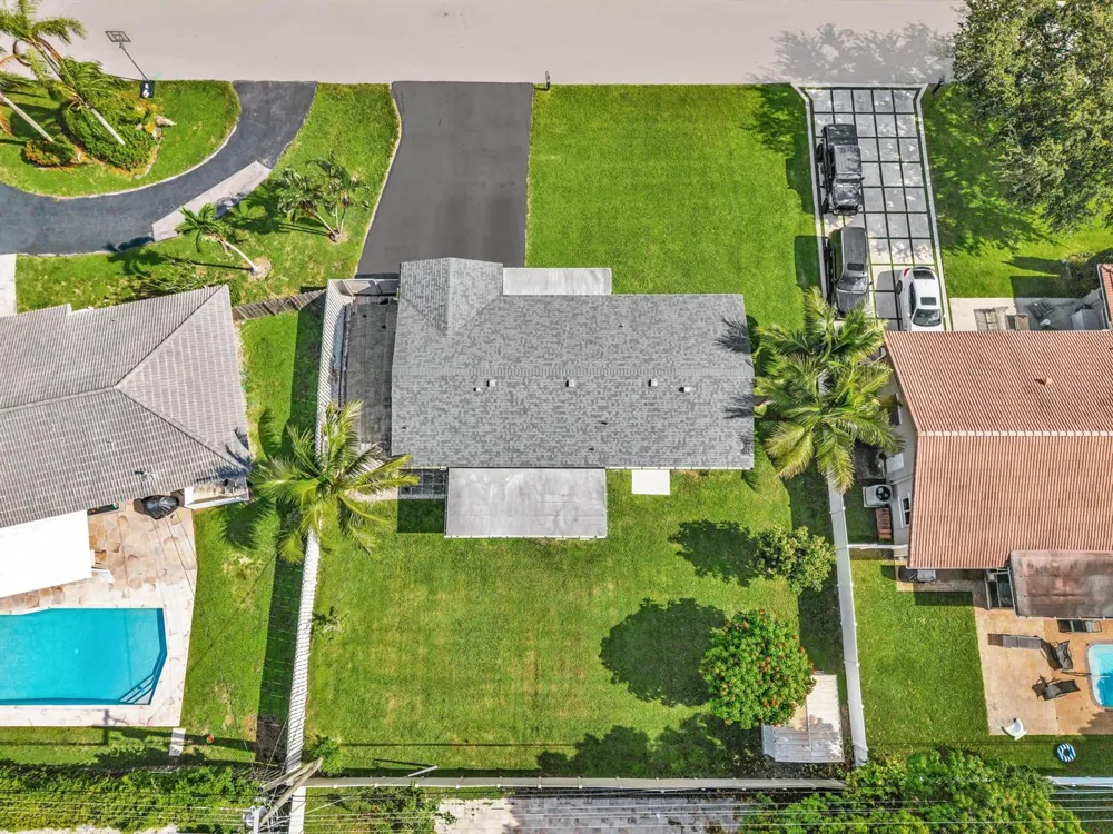 2056 PARK PLACE Boca Raton, FL 33486