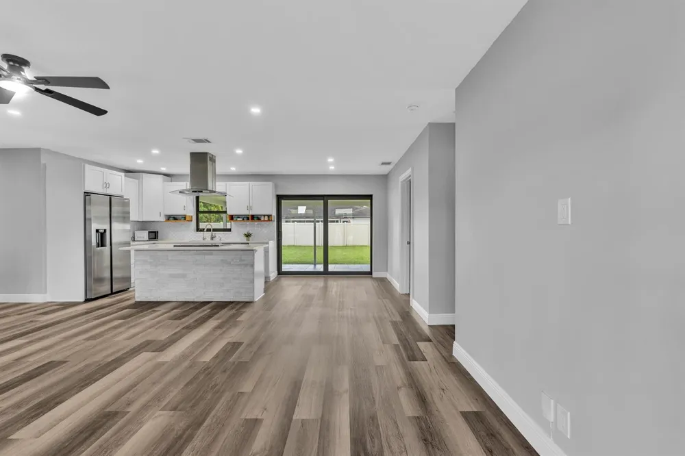 2056 PARK PLACE Boca Raton, FL 33486
