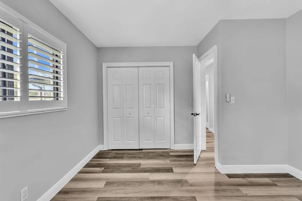 2056 PARK PLACE Boca Raton, FL 33486
