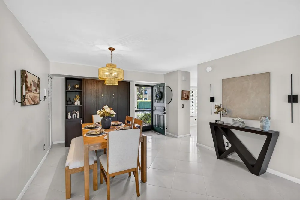 11282 GREEN LAKE DRIVE #104 Boynton Beach, FL 33437