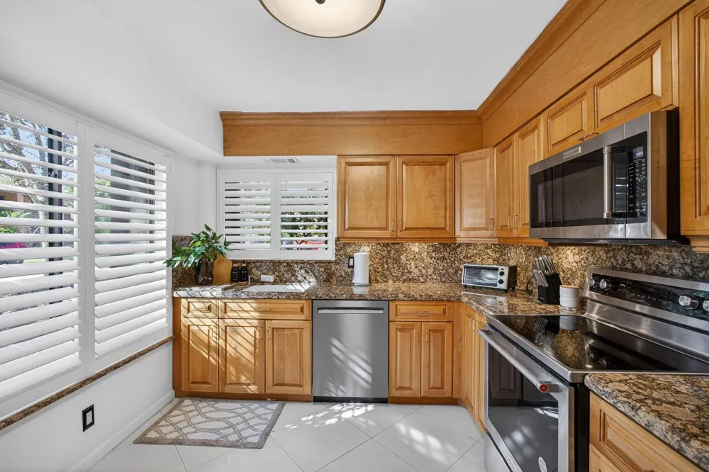 11282 GREEN LAKE DRIVE #104 Boynton Beach, FL 33437