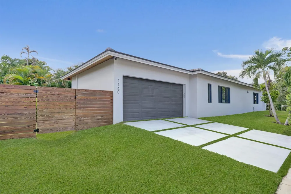 1140 SE 6TH TERRACE Fort Lauderdale, FL 33316