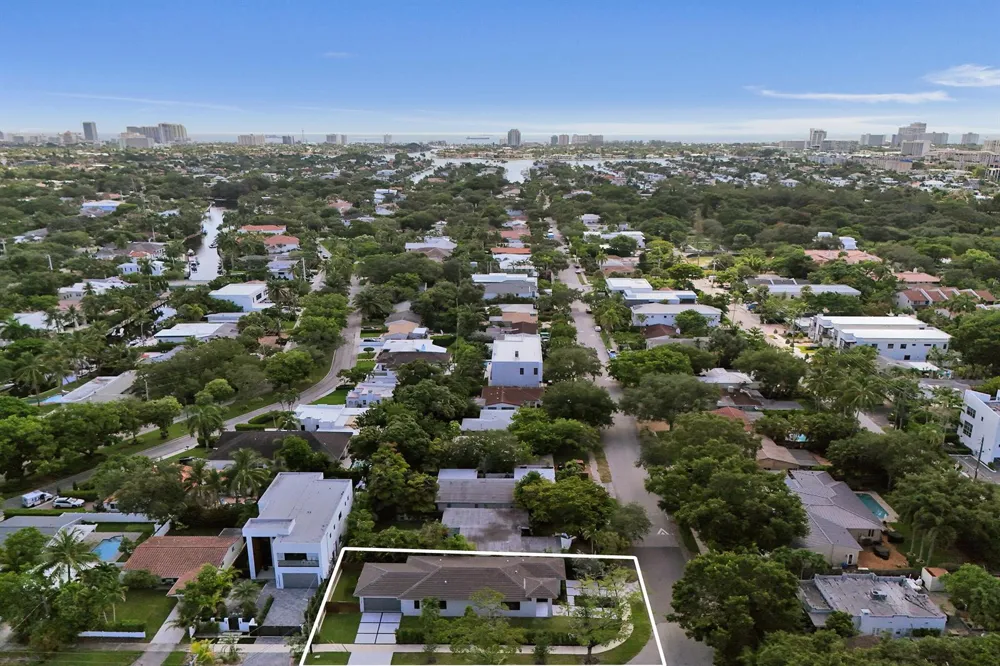 1140 SE 6TH TERRACE Fort Lauderdale, FL 33316