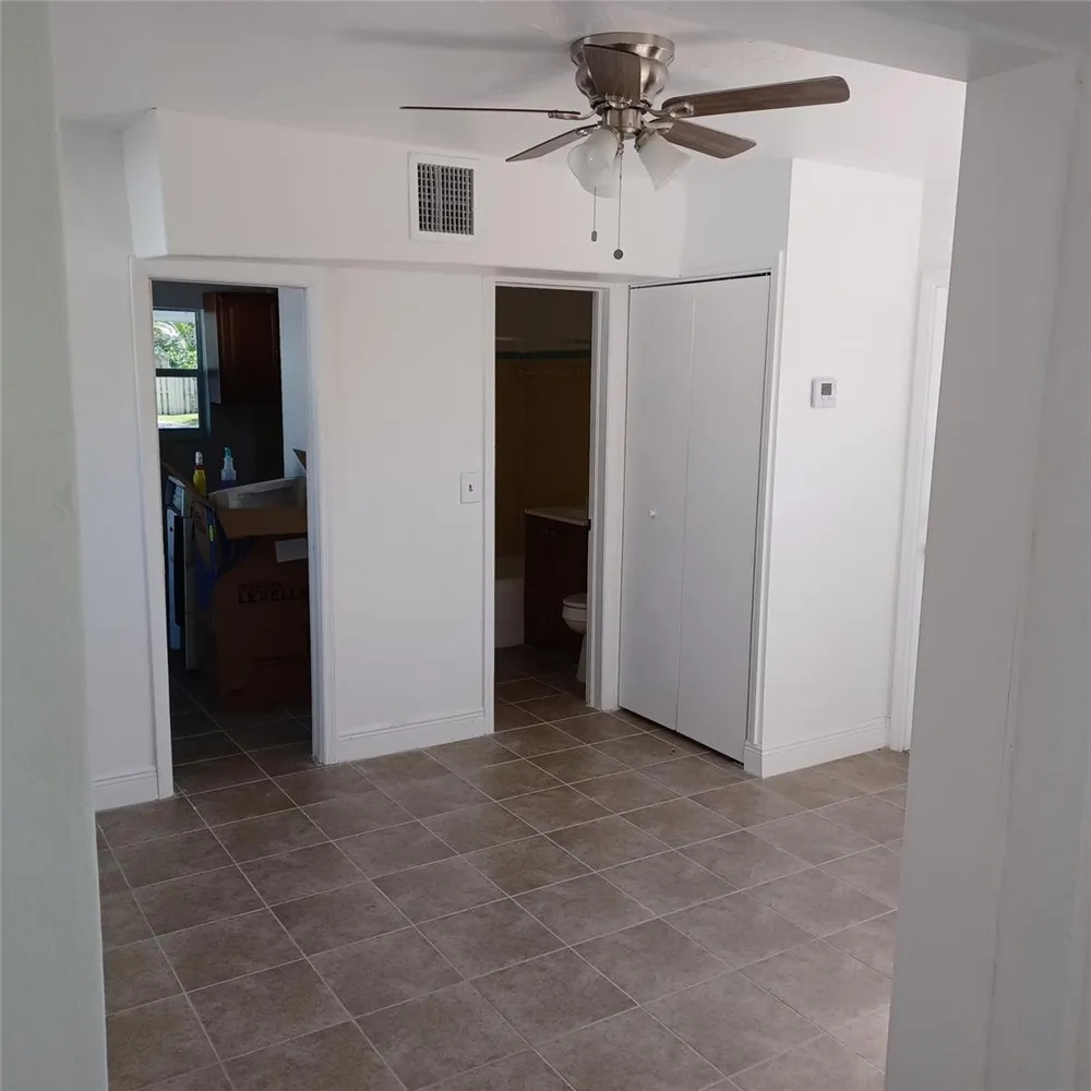 618 58TH STREET ##A (West Unit) West Palm Beach, FL 33407