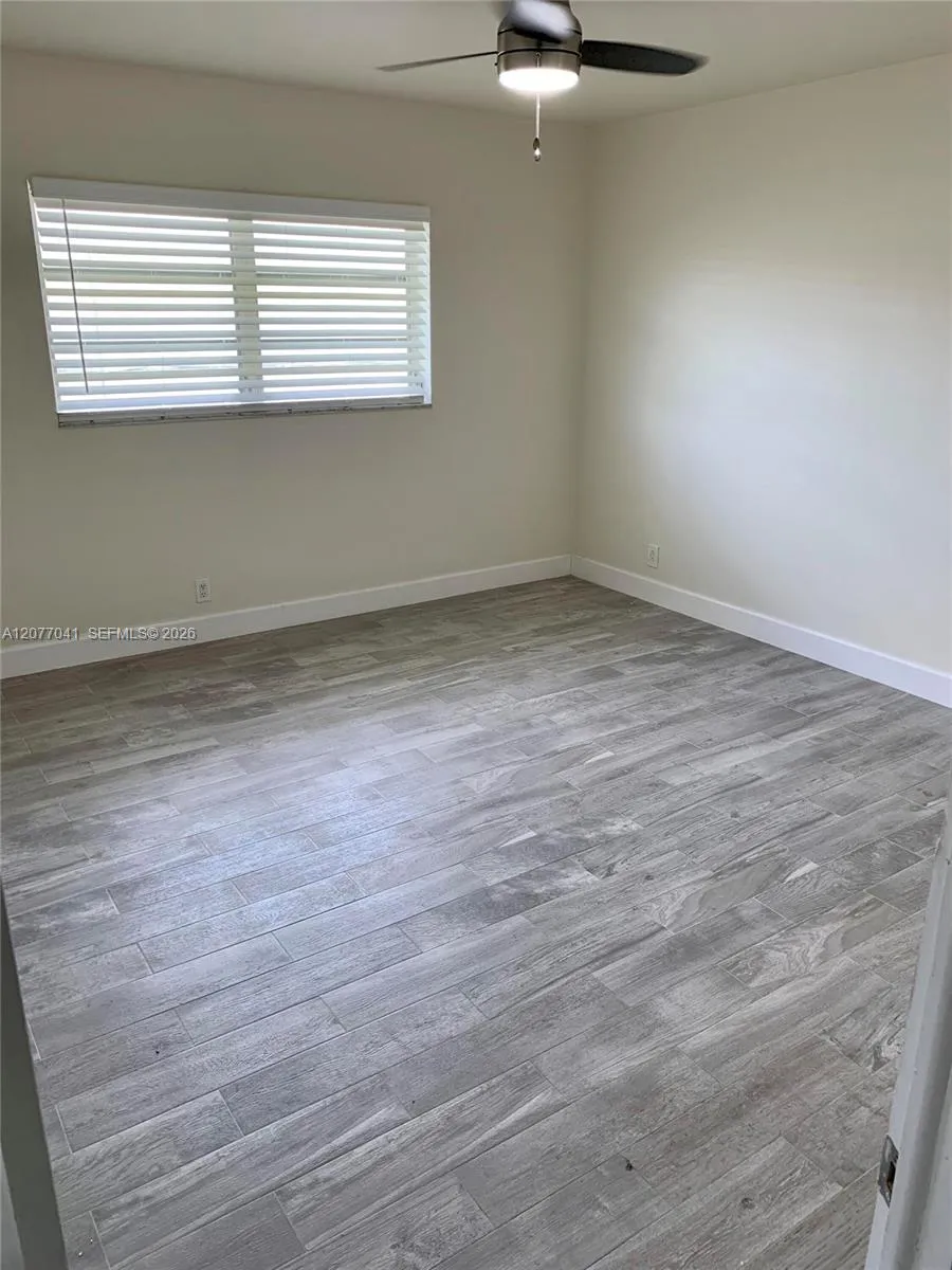 2051 NW 81st Ave #528 Pembroke Pines, FL 33024
