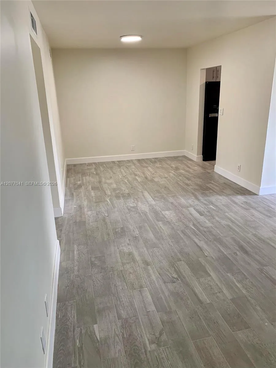2051 NW 81st Ave #528 Pembroke Pines, FL 33024