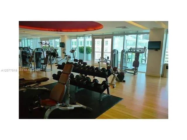 55 SE 6th St #4106 Miami, FL 33131