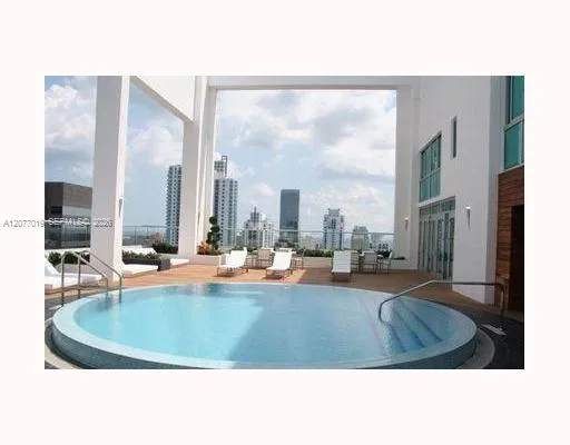 55 SE 6th St #4106 Miami, FL 33131