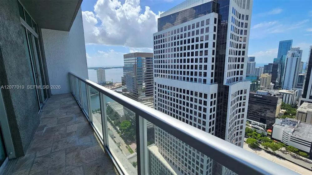 55 SE 6th St #4106 Miami, FL 33131