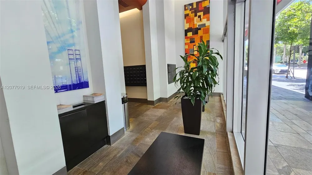 55 SE 6th St #4106 Miami, FL 33131