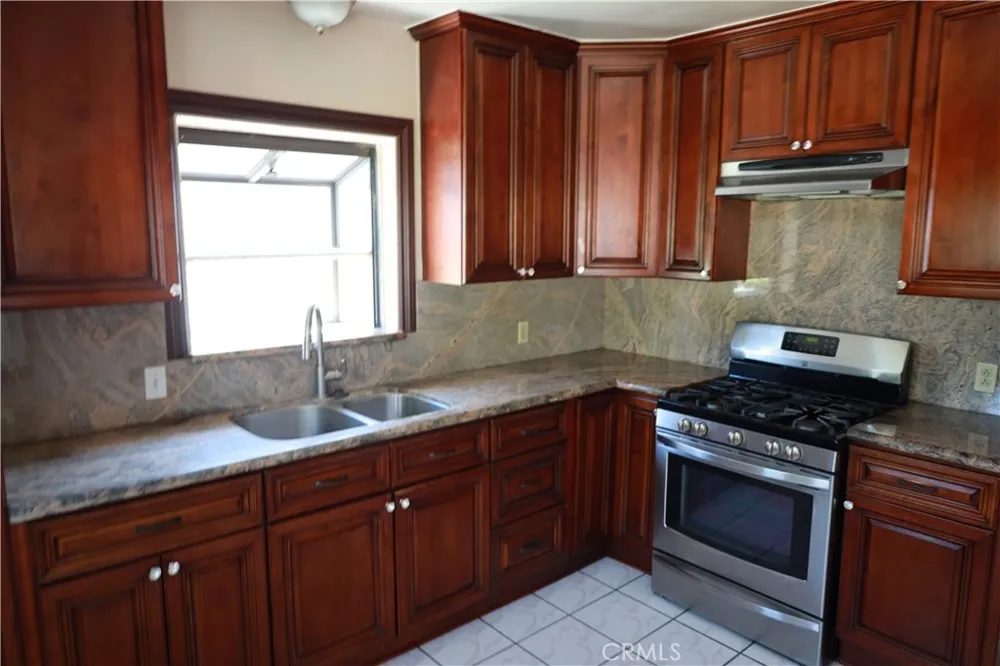 5523 Mavis Whittier, CA 90601