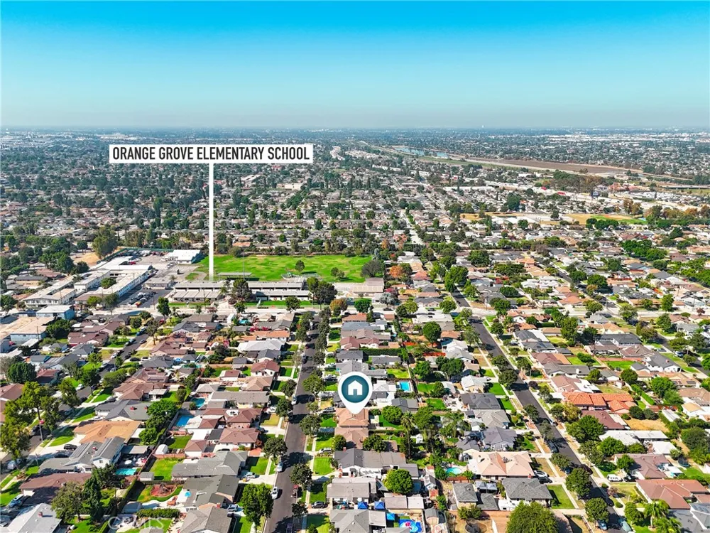 5523 Mavis Whittier, CA 90601