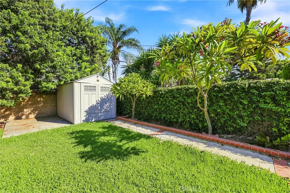 5523 Mavis Whittier, CA 90601