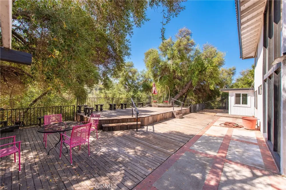 2125 Eastedge Glendale, CA 91206