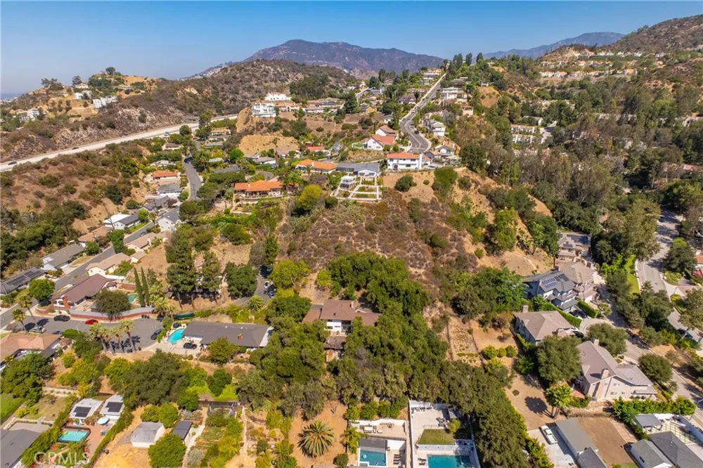 2125 Eastedge Glendale, CA 91206
