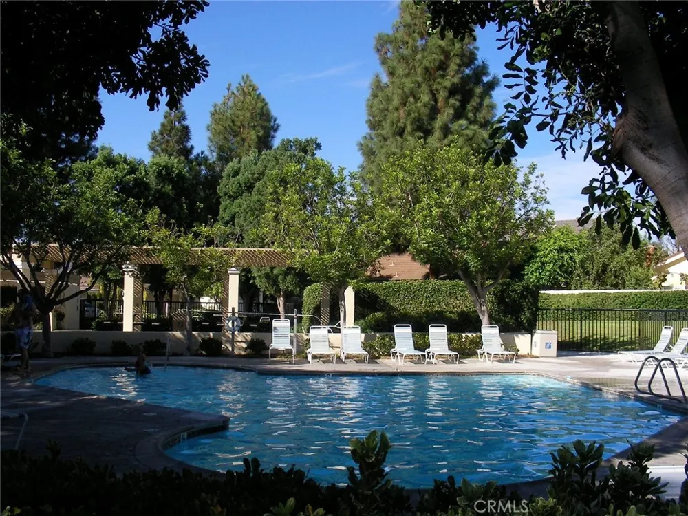 22 Acorn #20 Irvine, CA 92604