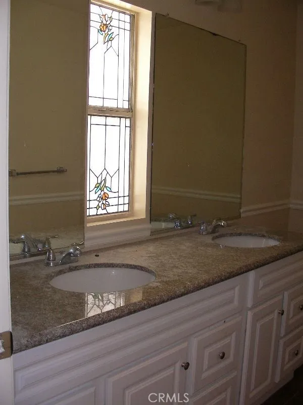 22 Acorn #20 Irvine, CA 92604
