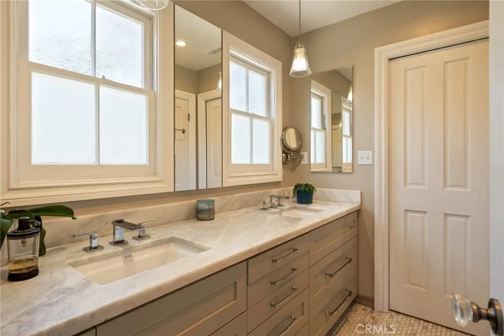 3317 Via La Selva Palos Verdes Estates, CA 90274