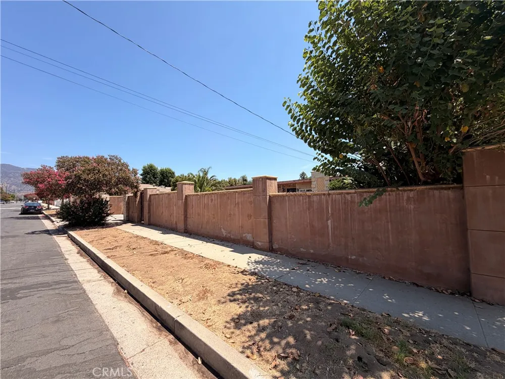 15314 Cobalt Sylmar, CA 91342