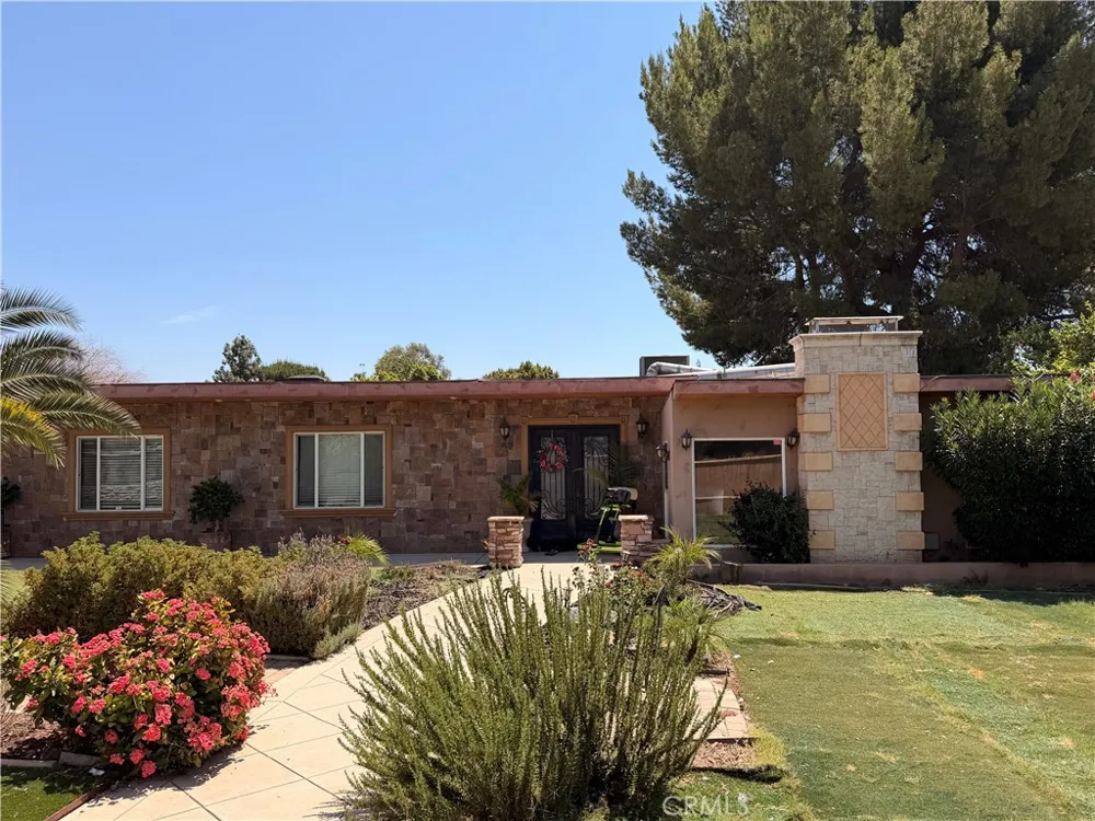15314 Cobalt Sylmar, CA 91342