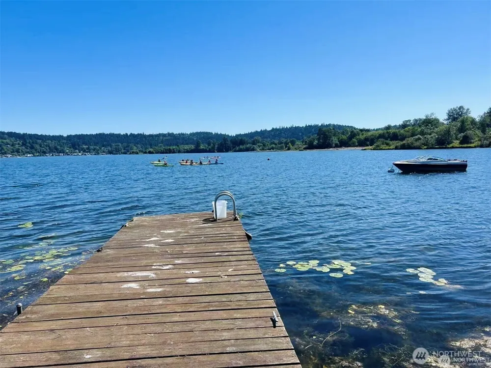 5104 NW Sammamish Road Issaquah, WA 98027