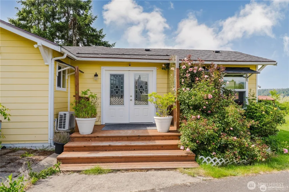 5104 NW Sammamish Road Issaquah, WA 98027